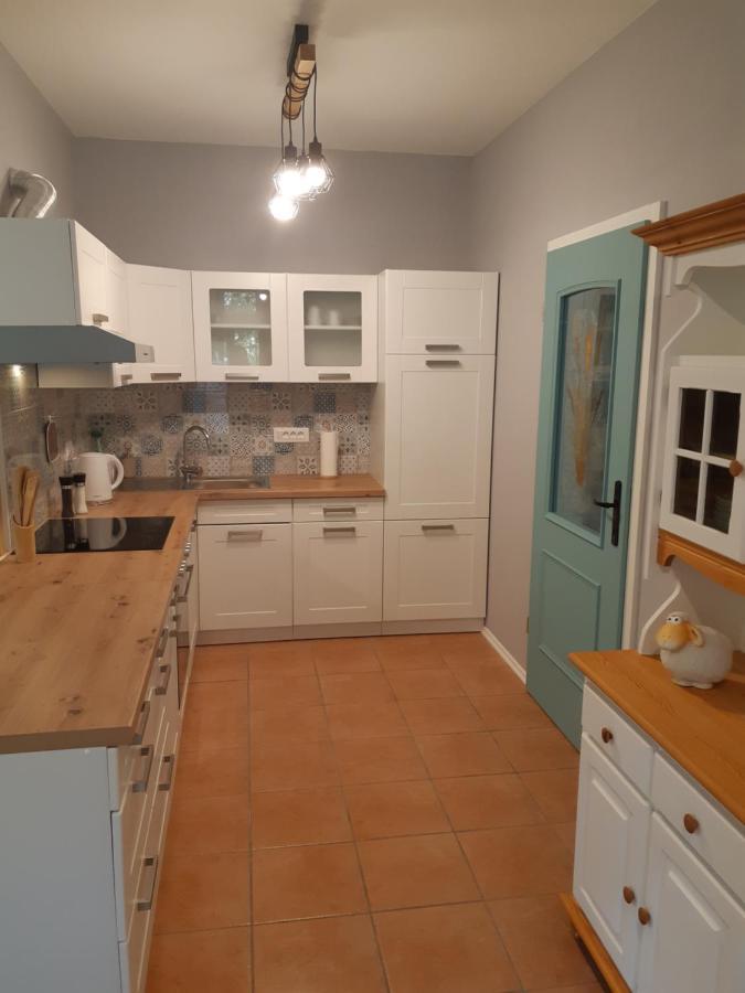 Socaland Apartmaji Luaran gambar